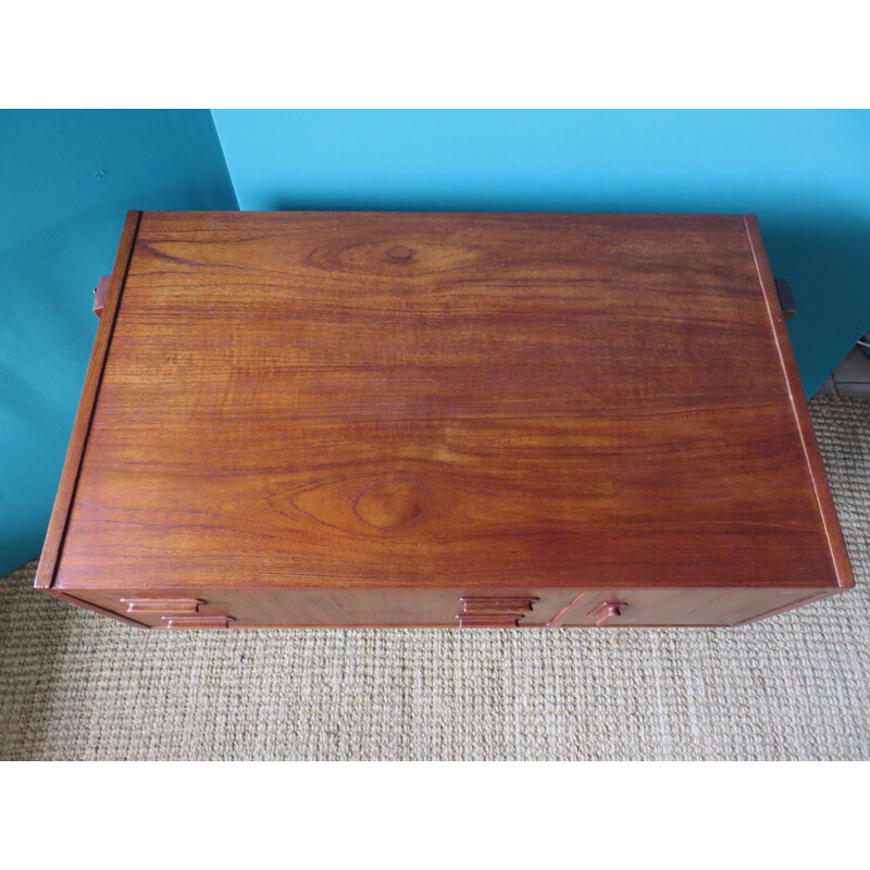 Chest of drawers or vintage teak console. Denmark 1955