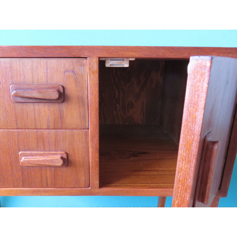 Chest of drawers or vintage teak console. Denmark 1955