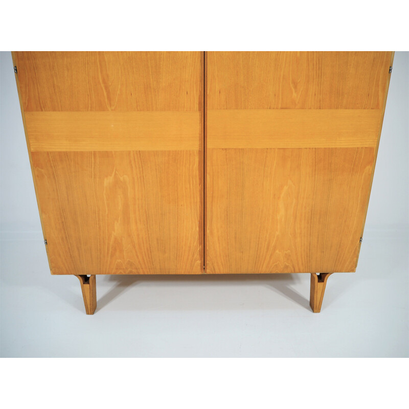 Armoire Vintage de Novy Domov 1970