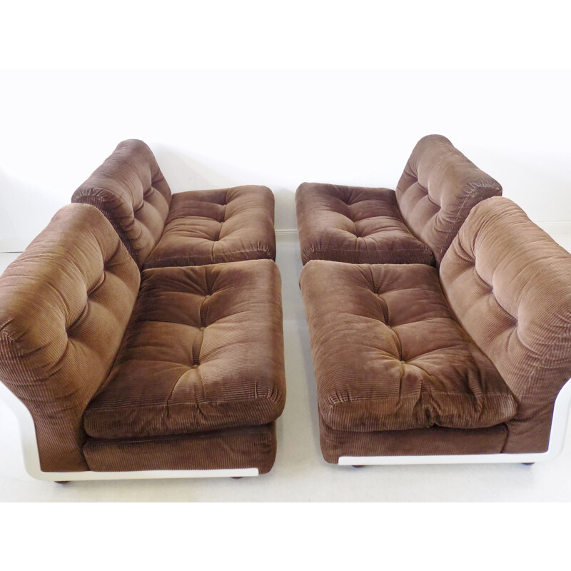 Set of 4 vintage brown loungechairs by Mario Bellini  C&B Amanta Italie