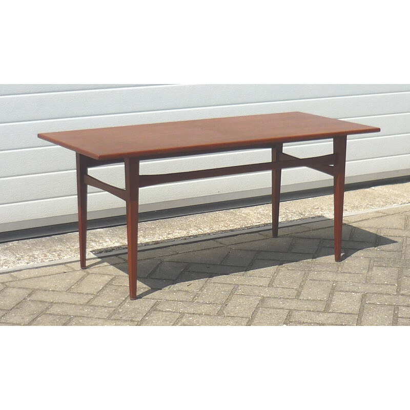 Scandinavian long coffee table in teak - 1950s