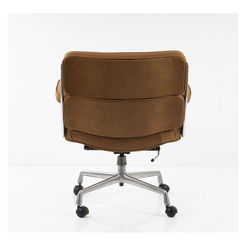 Vintage Lobby Chair by Charles & Ray Eames - Herman Miller