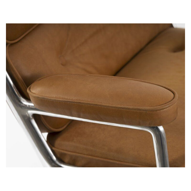 Vintage Lobby Chair by Charles & Ray Eames - Herman Miller