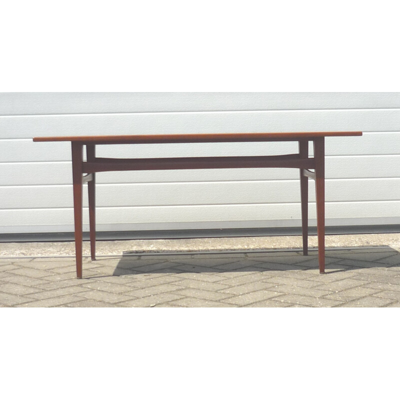 Longue table basse scandinave en teck - 1950