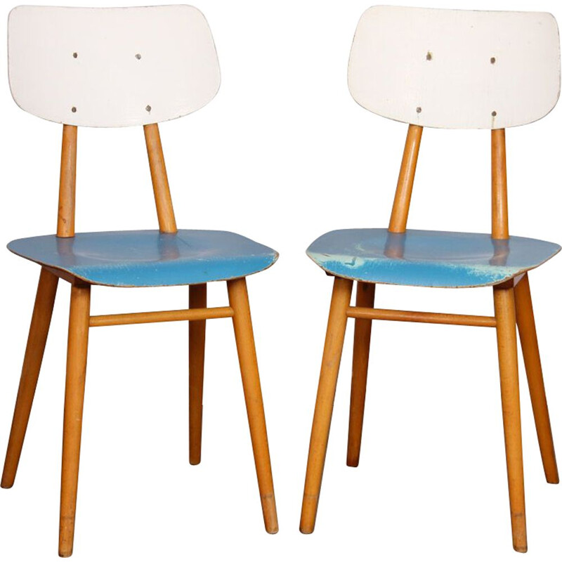 Pair of vintage wooden chairs, 1960
