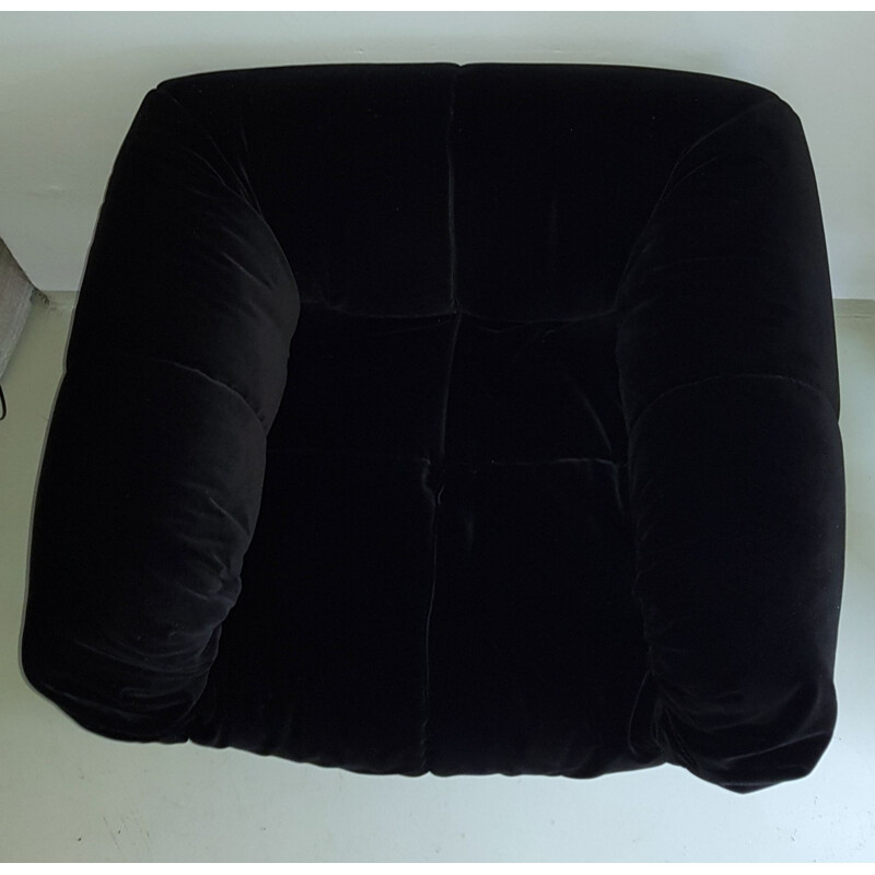 Vintage zwart fluwelen fauteuil ketstin hörlin holmquist Eden 1970