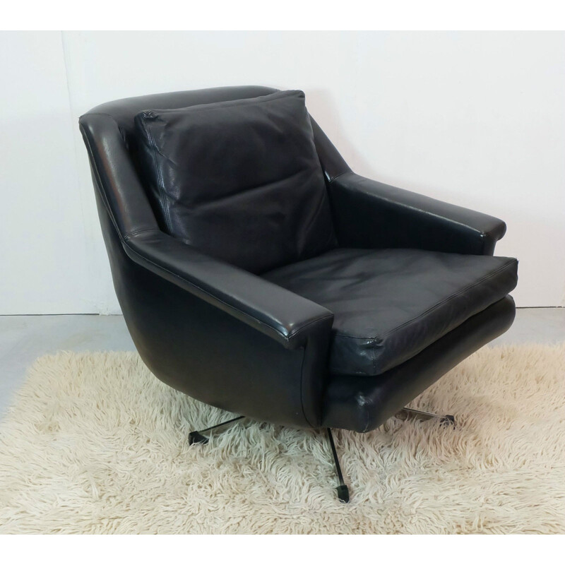 Swileving armchair in black leather - 1960s