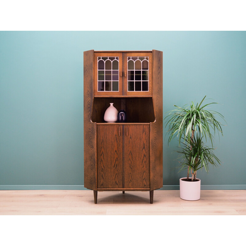 Vintage Corner cabinet oak, Danish 1960