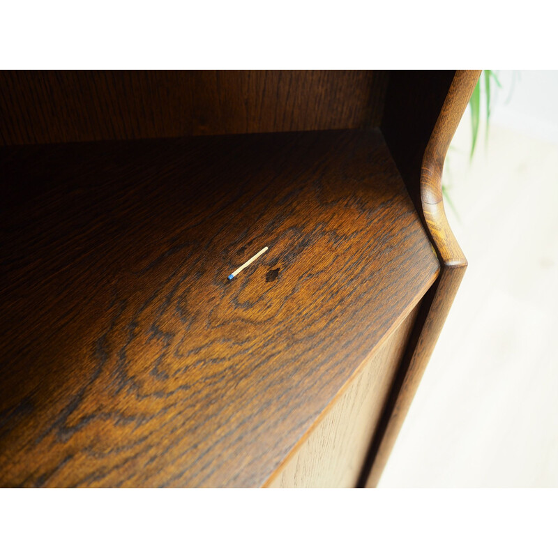 Vintage Corner cabinet oak, Danish 1960