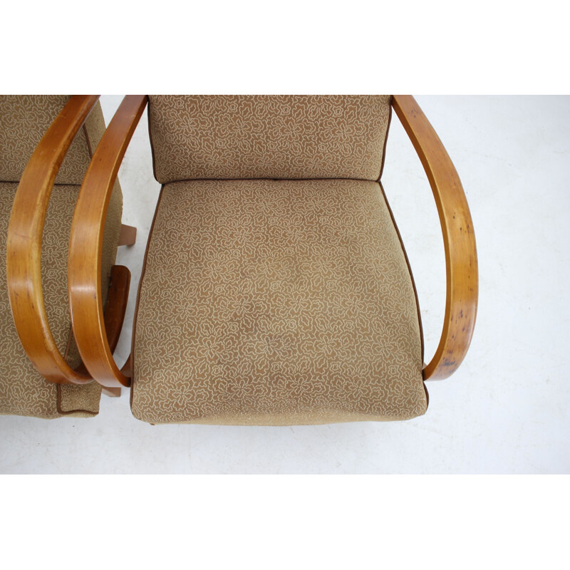 Pair of vintage Armchairs by Jindrich Halabala, 1950s