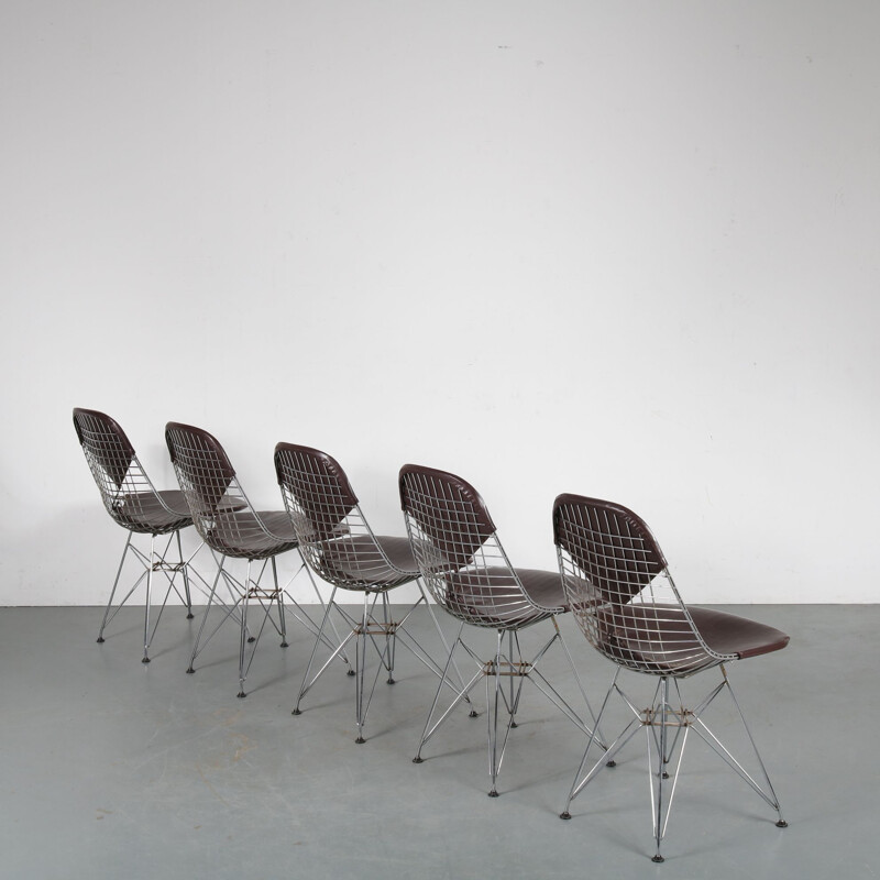Set of 5 Vintage Bikini dining chairs in the United States 1960s 