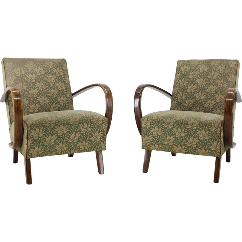 Pair of vintage armchairs by Jindřich Halabala, 1950s