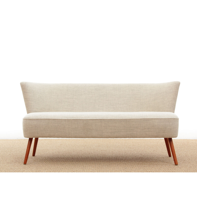 Vintage cocktail bench in pure new wool Kvadrat Molly fabric