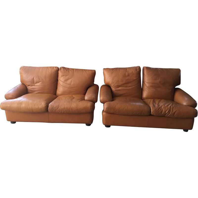 Pair of vintage fawn leather 2 seater sofas Brunati, Italian 1980s