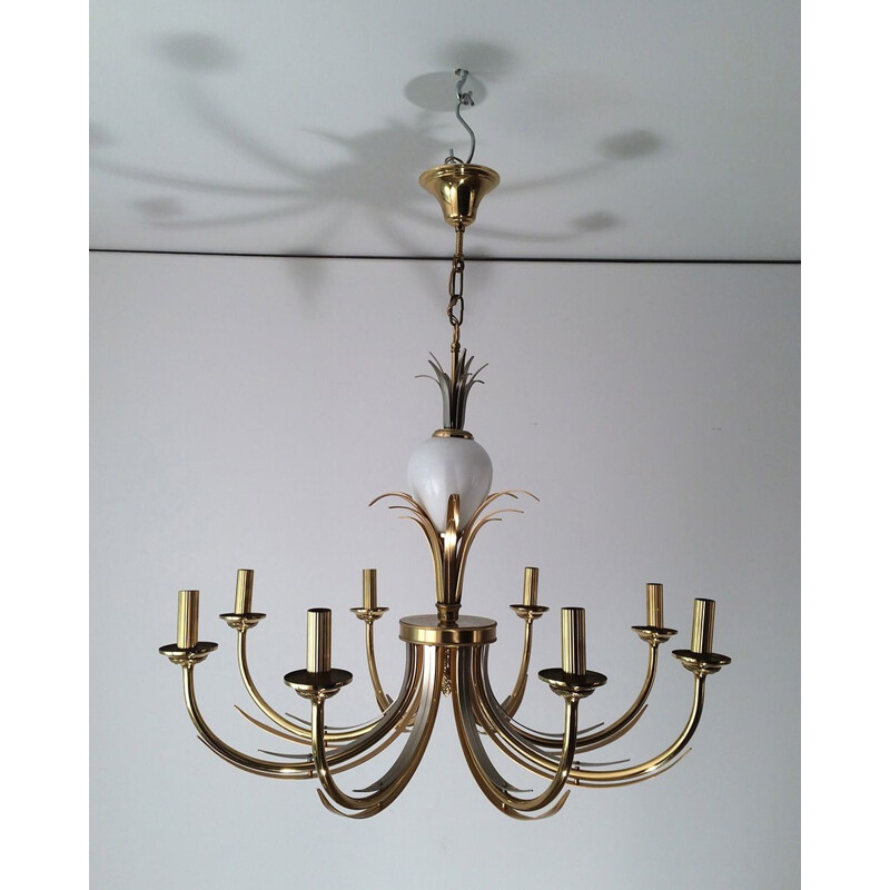 Vintage chandelier in gilded metal and white porcelain, 1970