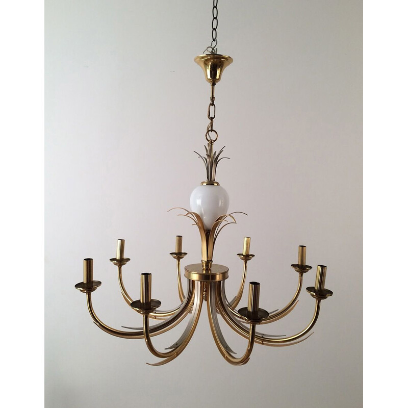 Vintage chandelier in gilded metal and white porcelain, 1970