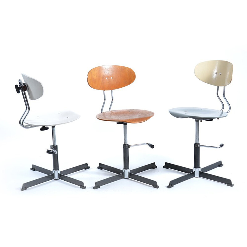 Set of 3 Kovona industrial office chairs - 1960s