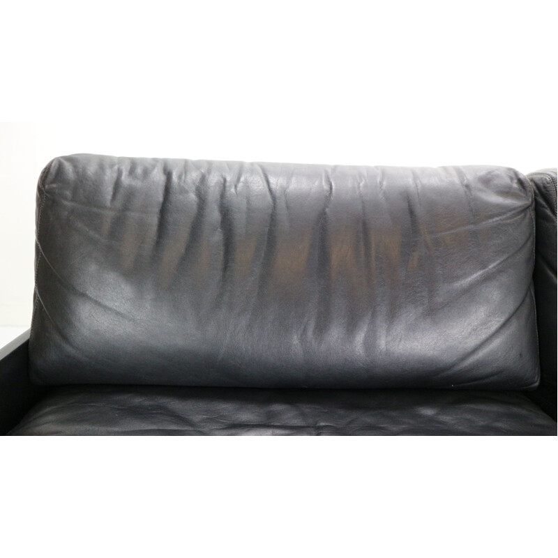 Vintage Black Leather 2-Seat Sofa for Cassina, 1960