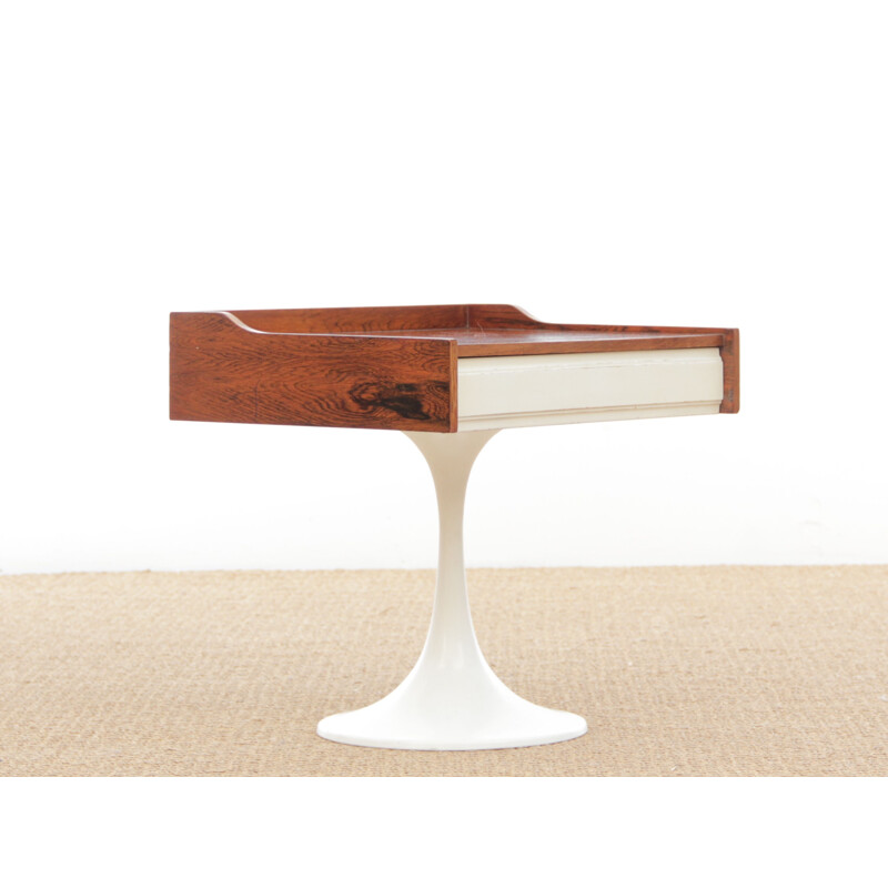 Vintage side table in Rio rosewood tulip foot Scandinavian