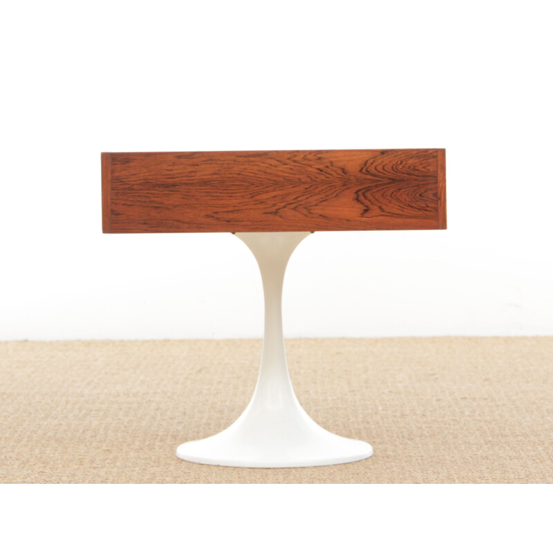 Vintage side table in Rio rosewood tulip foot Scandinavian