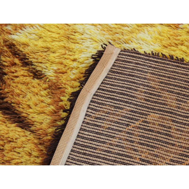 Tapis "Rya" scandinave vintage en laine vierge à motifs orangés et maron, Suède