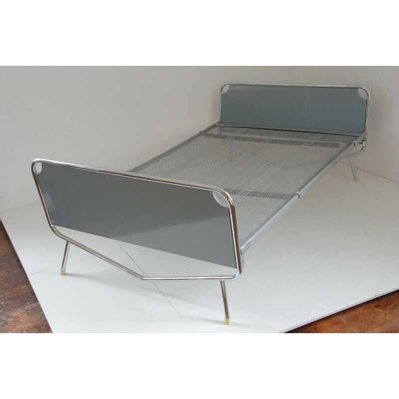 Chromed vintage bed by Wim Rietveld for Auping, 1960