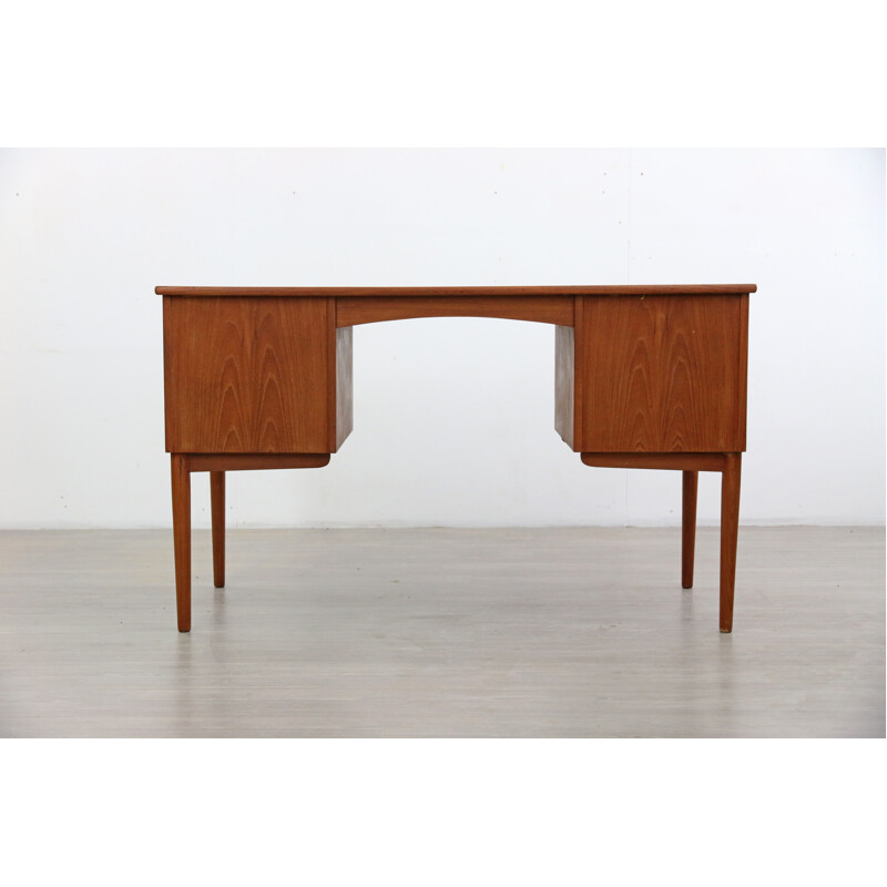 Vintage Danish desk in teak 