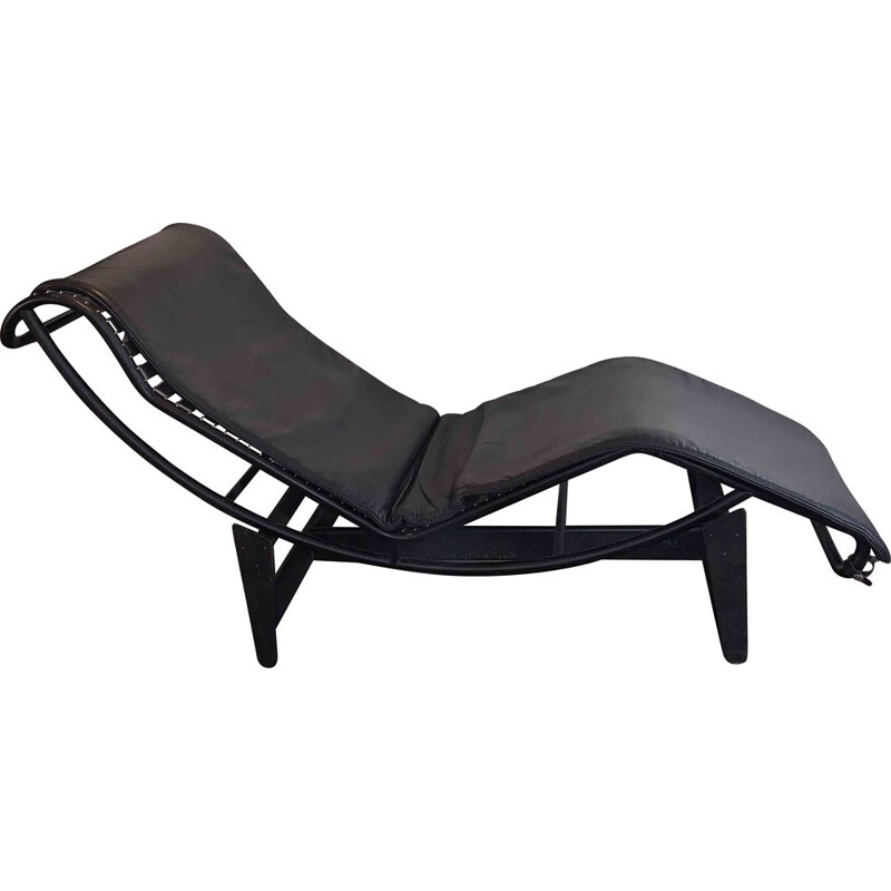 Vintage chaise longue "LC4 Black" by Le Corbusier, Pierre Jeanneret and Charlotte Perriand 1925
