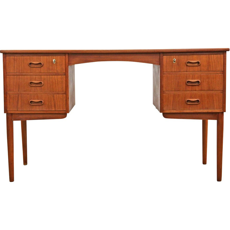 Vintage Danish desk in teak 