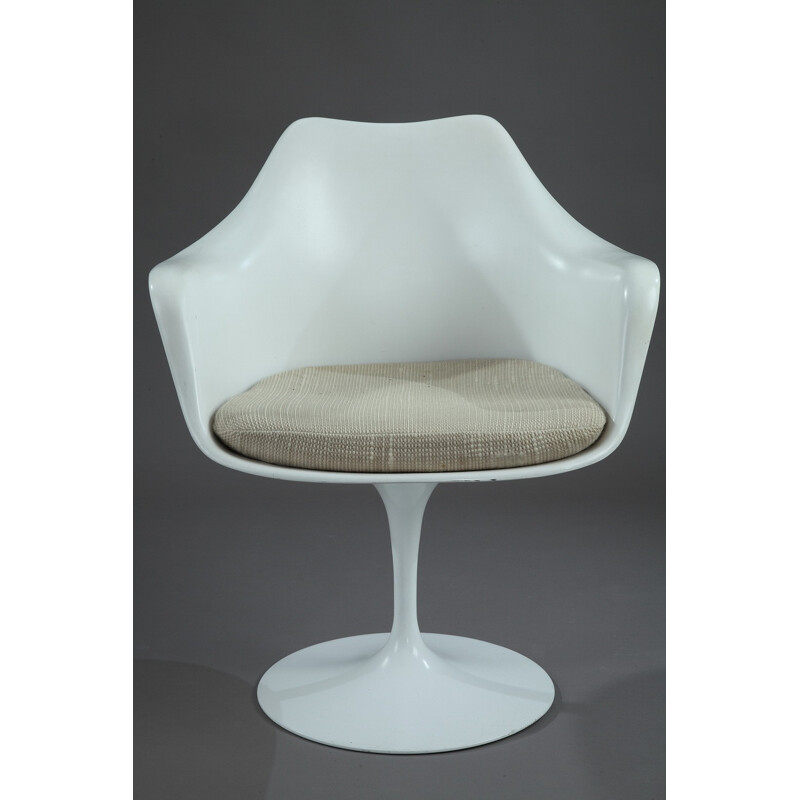 Knoll International "Tulip" armchair, Eero SAARINEN - 1990s