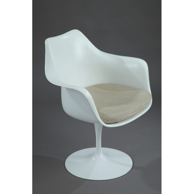 Knoll International "Tulip" armchair, Eero SAARINEN - 1990s