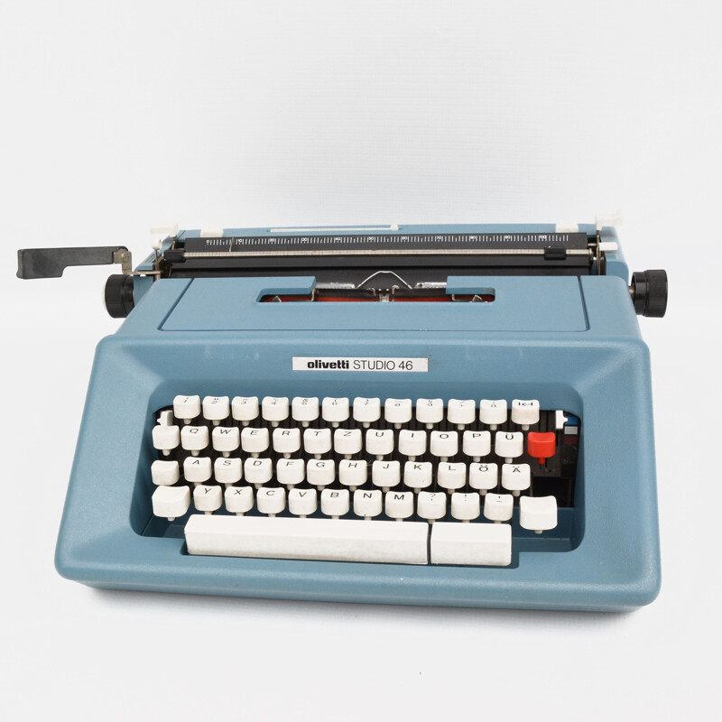 Vintage Olivetti studio 46 suitcase typewriter designed by M. Bellini Spain 1970s