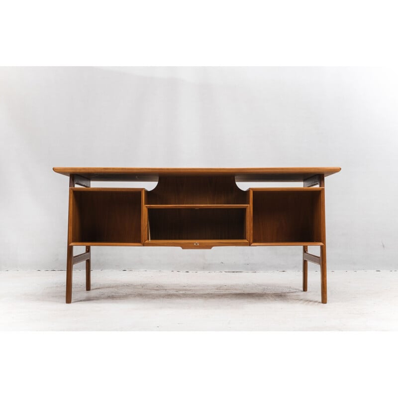 Bureau vintage en teck par Gunni Omann pour Omann Jun Mobelfabrik 1960