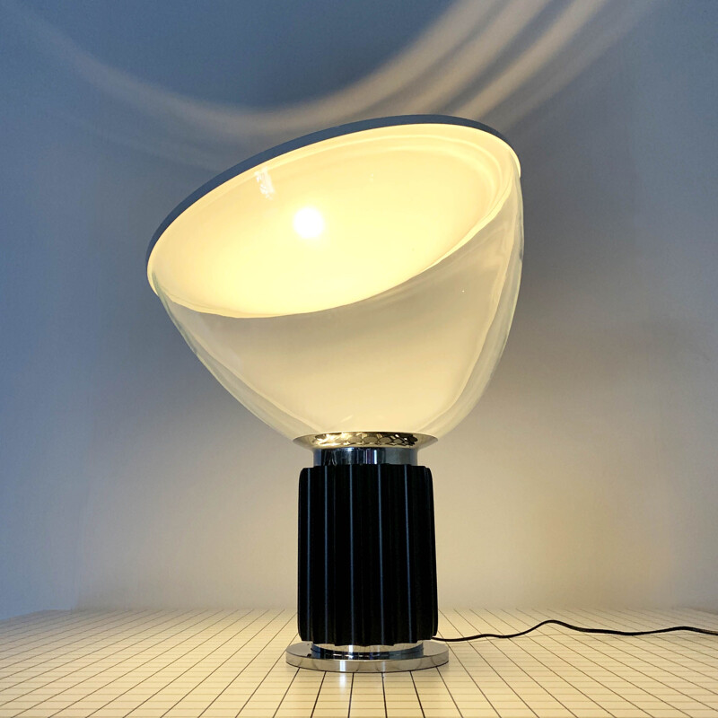 Vintage Taccia Table Lamp by Achille & Pier Giacomo Castiglioni for Flos 1960s