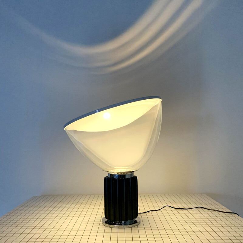 Vintage Taccia Table Lamp by Achille & Pier Giacomo Castiglioni for Flos 1960s