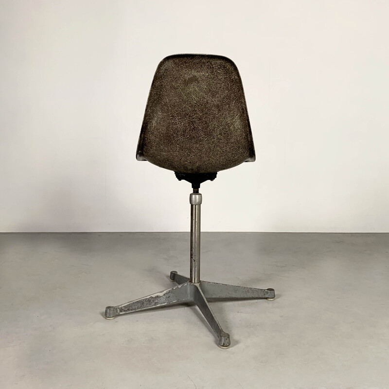 Vintage Swivel DSW Chair by Charles & Ray Eames for Herman Miller, 1980s