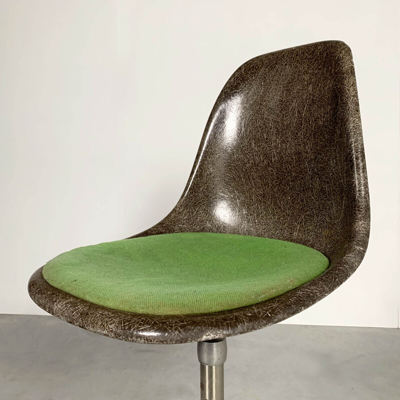 Vintage Swivel DSW Chair by Charles & Ray Eames for Herman Miller, 1980s