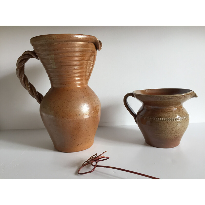 Set of 2 vintage pitchers in enamelled gres