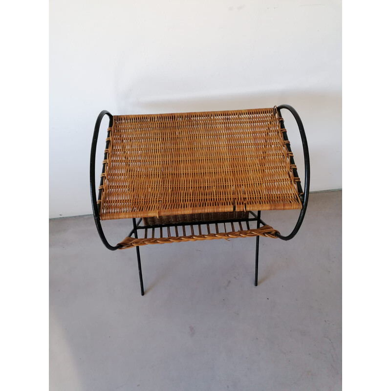 Vintage rattan side table with its magazine rack, 1950
