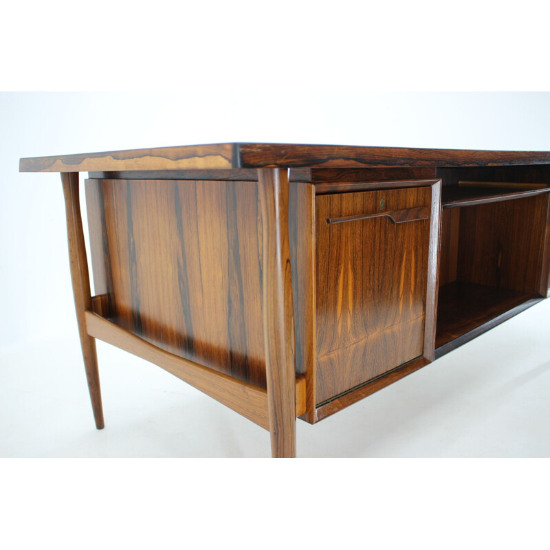 Vintage Writing Desk,Free Standing in rosewood by Arne Vodder, Denmark, 1960