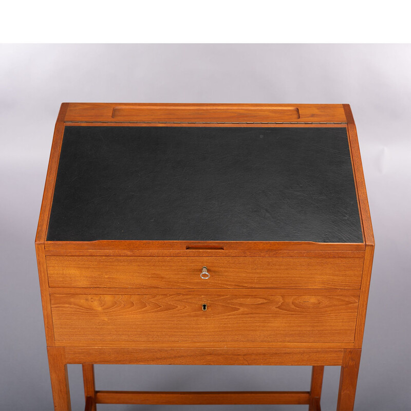 Bureau haut vintage en teck avec cuir noir par Svend Langkilde pour Langkilde Møbler, 1960