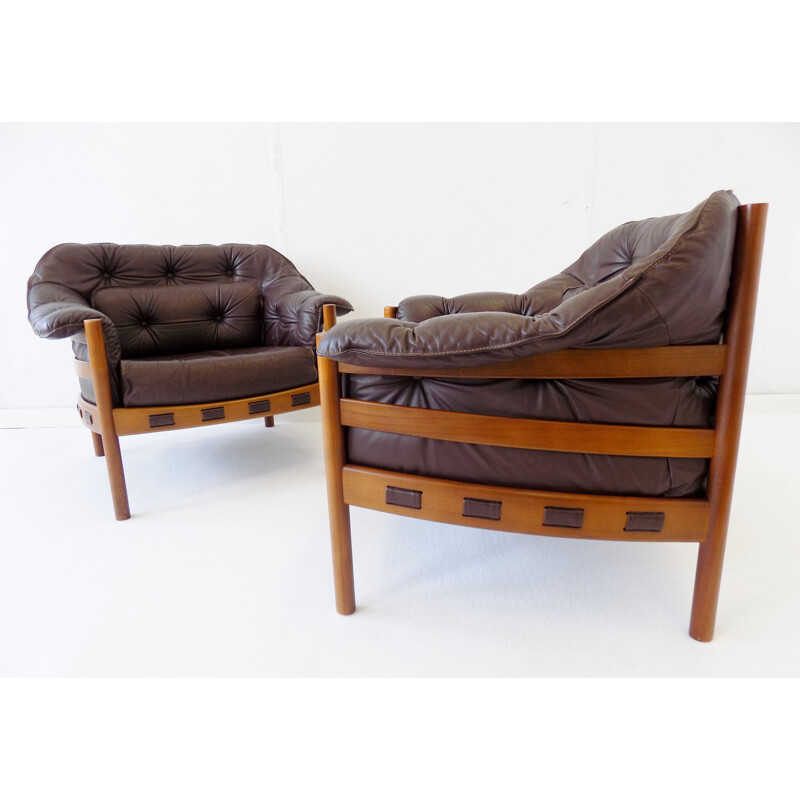 Paire de fauteuils vintage en cuir brun Sven Ellekaer pour Coja 1960