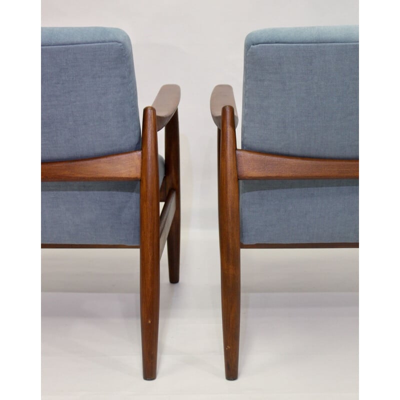 Pair of vintage armchairs GFM-142 by Edmund Homa 1960