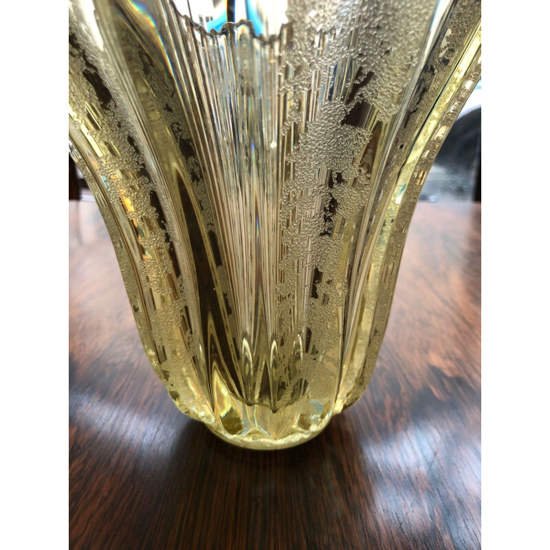Vase vintage jaune d'avesn effet sablé
