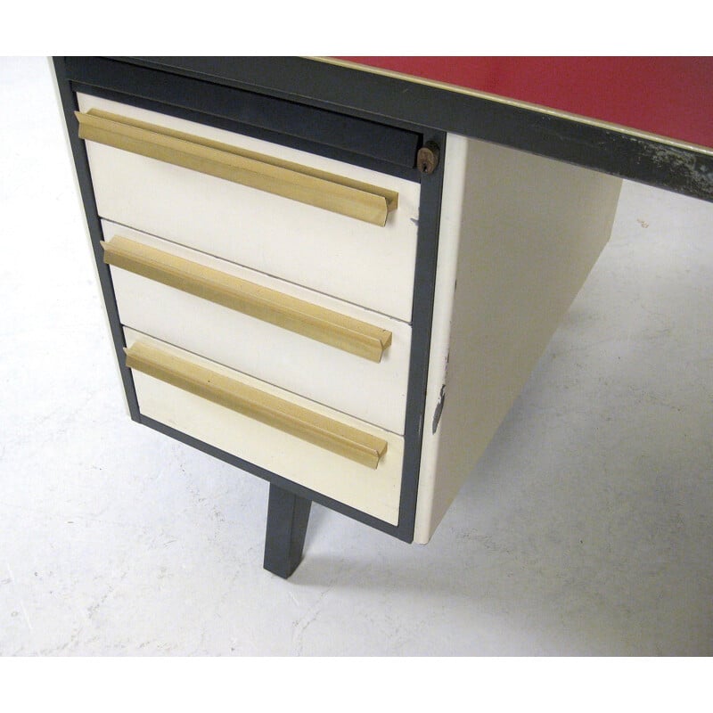 Set of 2 office pieces with a desk and a metal cupboard - 1960s