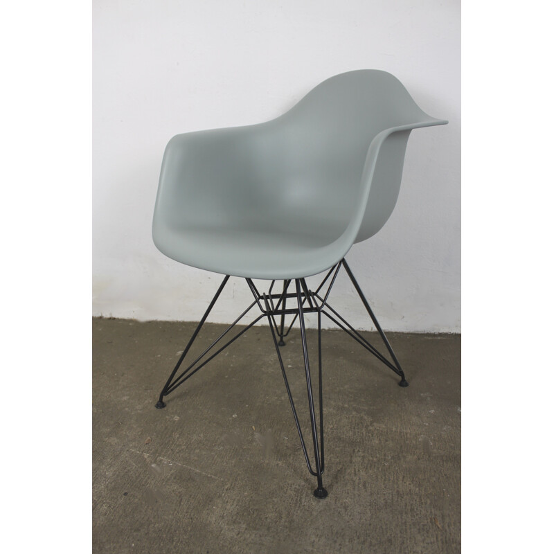 Vintage Vitra Eames DAR plastic arm chair Ray and Charles Eames