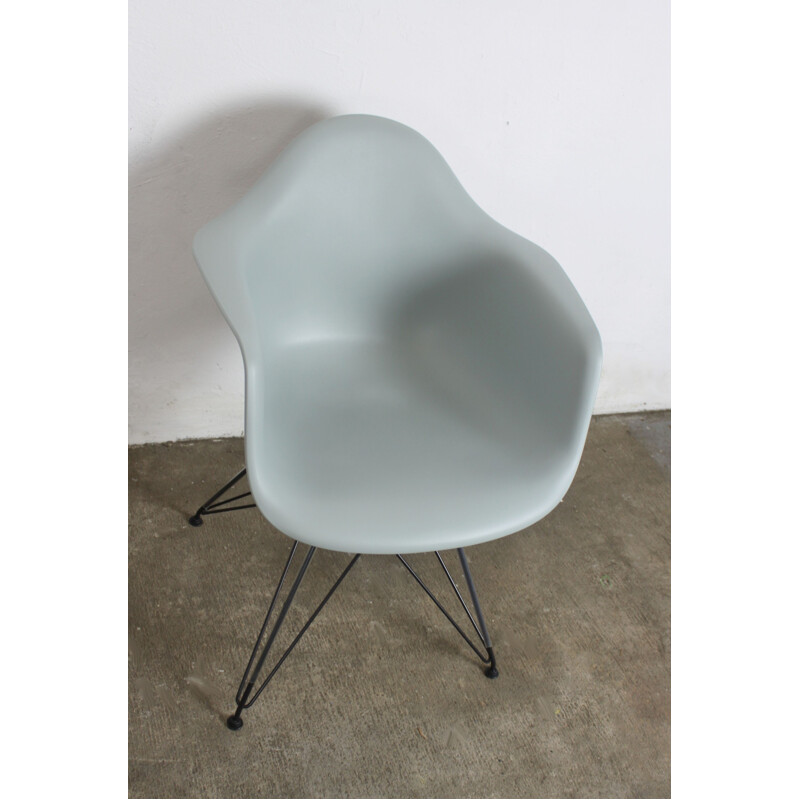 Vintage Vitra Eames DAR plastic arm chair Ray and Charles Eames