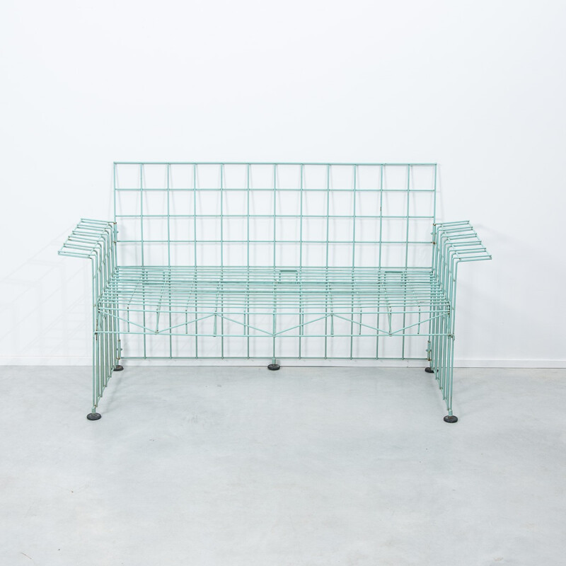 Robots Abitacalo wire sofa, Bruno MUNARI - 1972