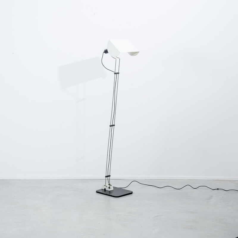 Italian floor lamp in metal - 1980s