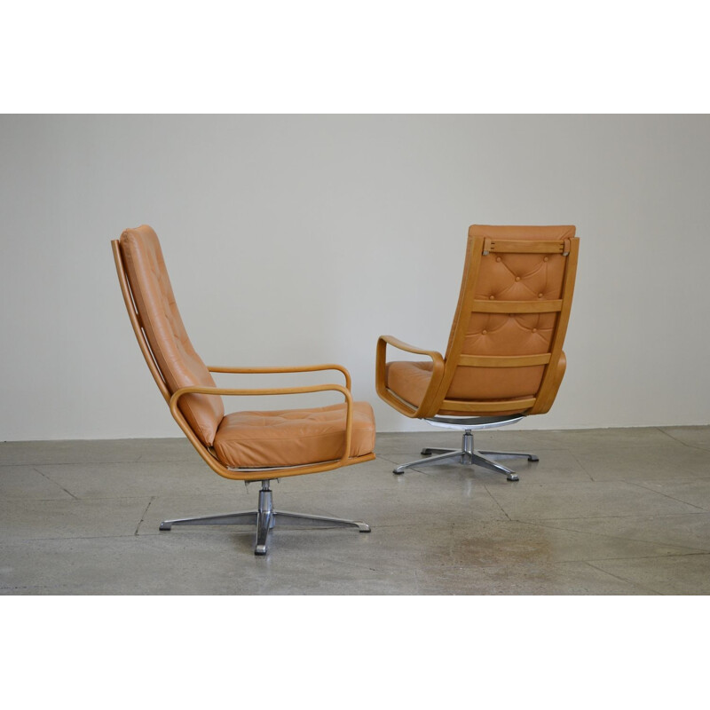 Paire de fauteuils pivotants vintage en cuir par Alf Svensson et Yngvar Sandström 1960s